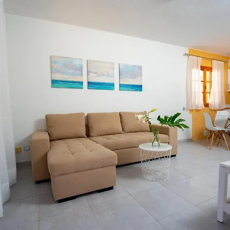 Marta Agaete * Agaete (Gran Canaria)
